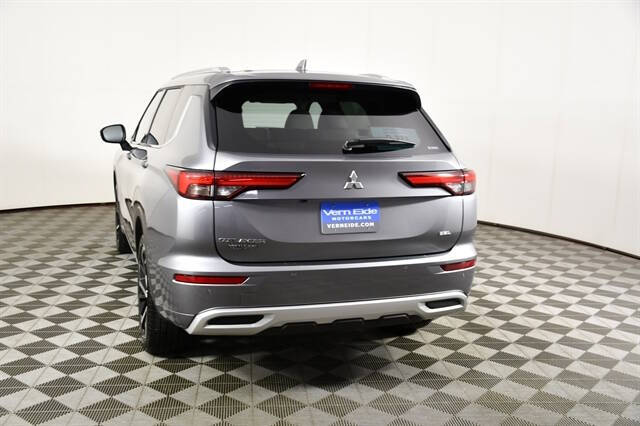 2024 Mitsubishi Outlander SEL