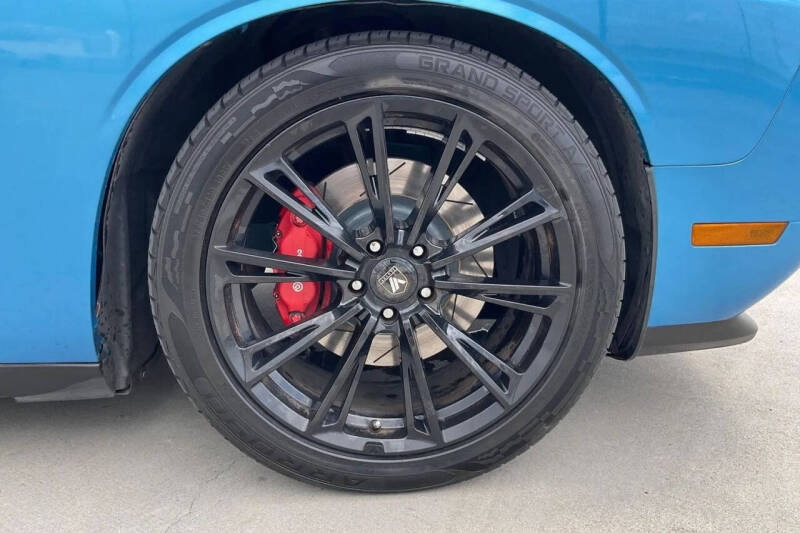 2010 Dodge Challenger SRT8