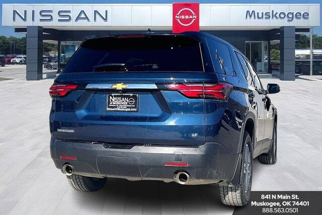 2023 Chevrolet Traverse LT Cloth