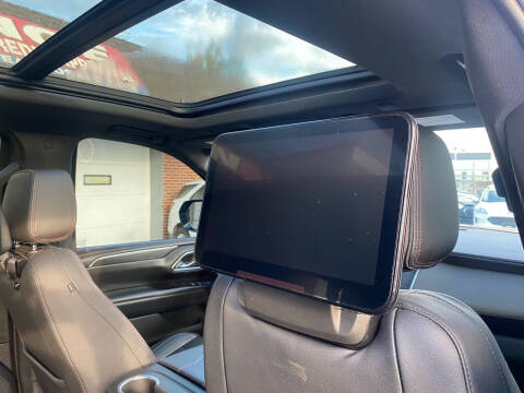 2021 Chevrolet Suburban RST