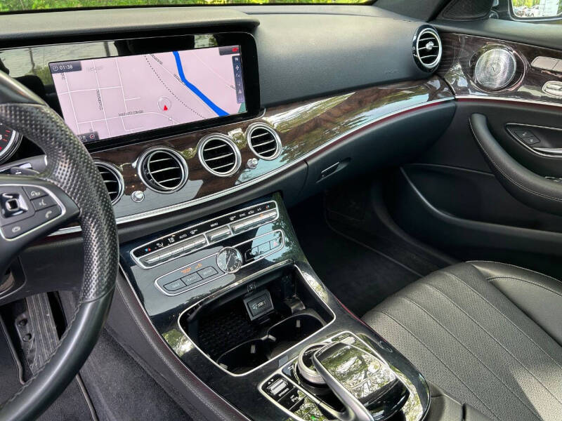 2017 Mercedes-Benz E-Class E 300 4MATIC