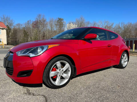 2013 Hyundai Veloster for sale at International Car Sales in Fredericksburg VA