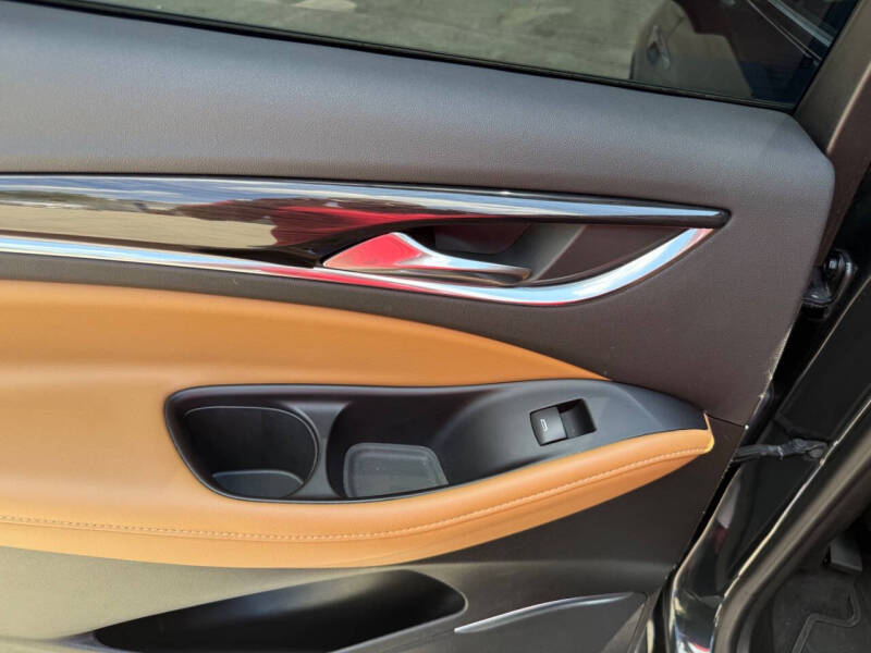 2018 Buick Enclave Essence