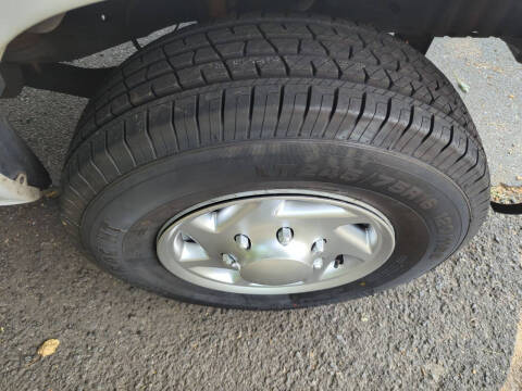 2013 Ford E-Series E-250