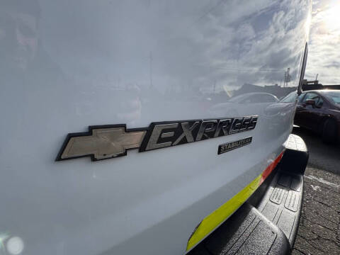 2014 Chevrolet Express 2500