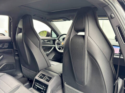 2025 Porsche Panamera