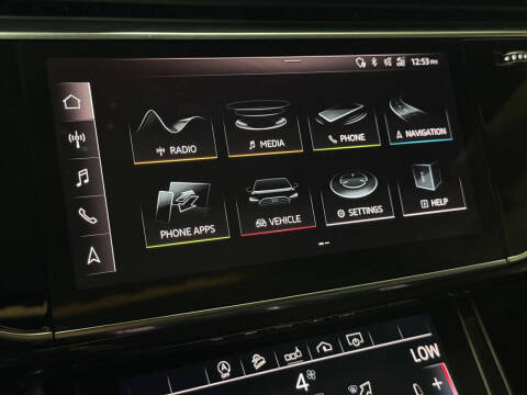 2019 Audi Q8 quattro Premium 55 TFSI