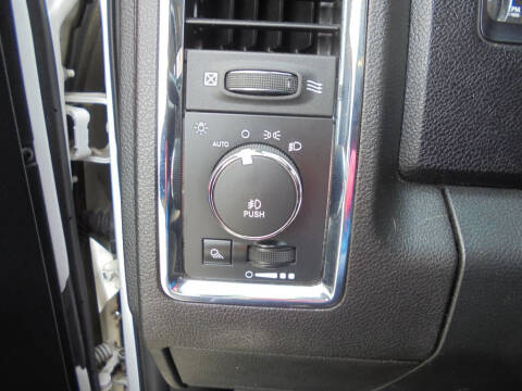 2015 RAM 1500 Laramie