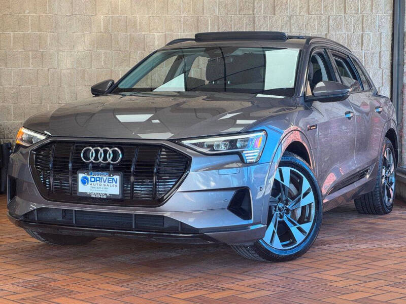 2021 Audi e-tron quattro Premium