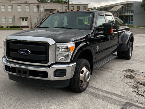2015 Ford F-350 Super Duty for sale at LUXURY AUTO MALL in Tampa FL
