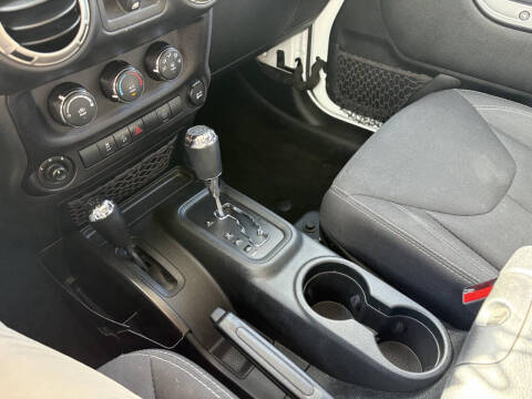 2018 Jeep Wrangler JK Unlimited Sahara