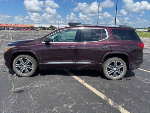 2017 GMC Acadia Denali