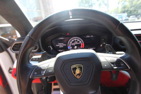 2019 Lamborghini Urus