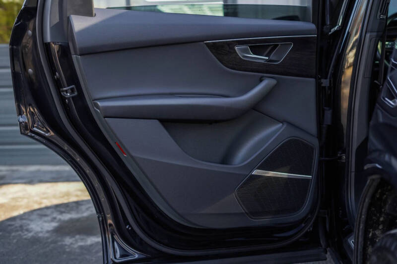 2021 Audi Q7 quattro Premium Plus 55 TFSI