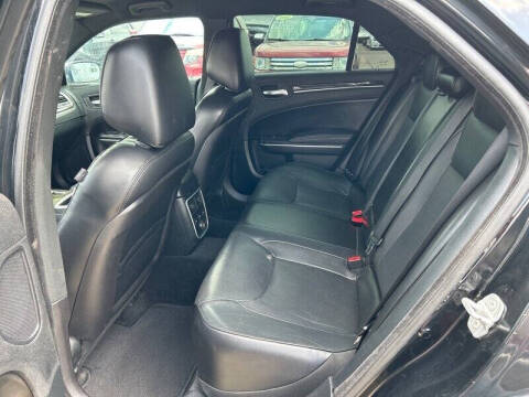2013 Chrysler 300 C