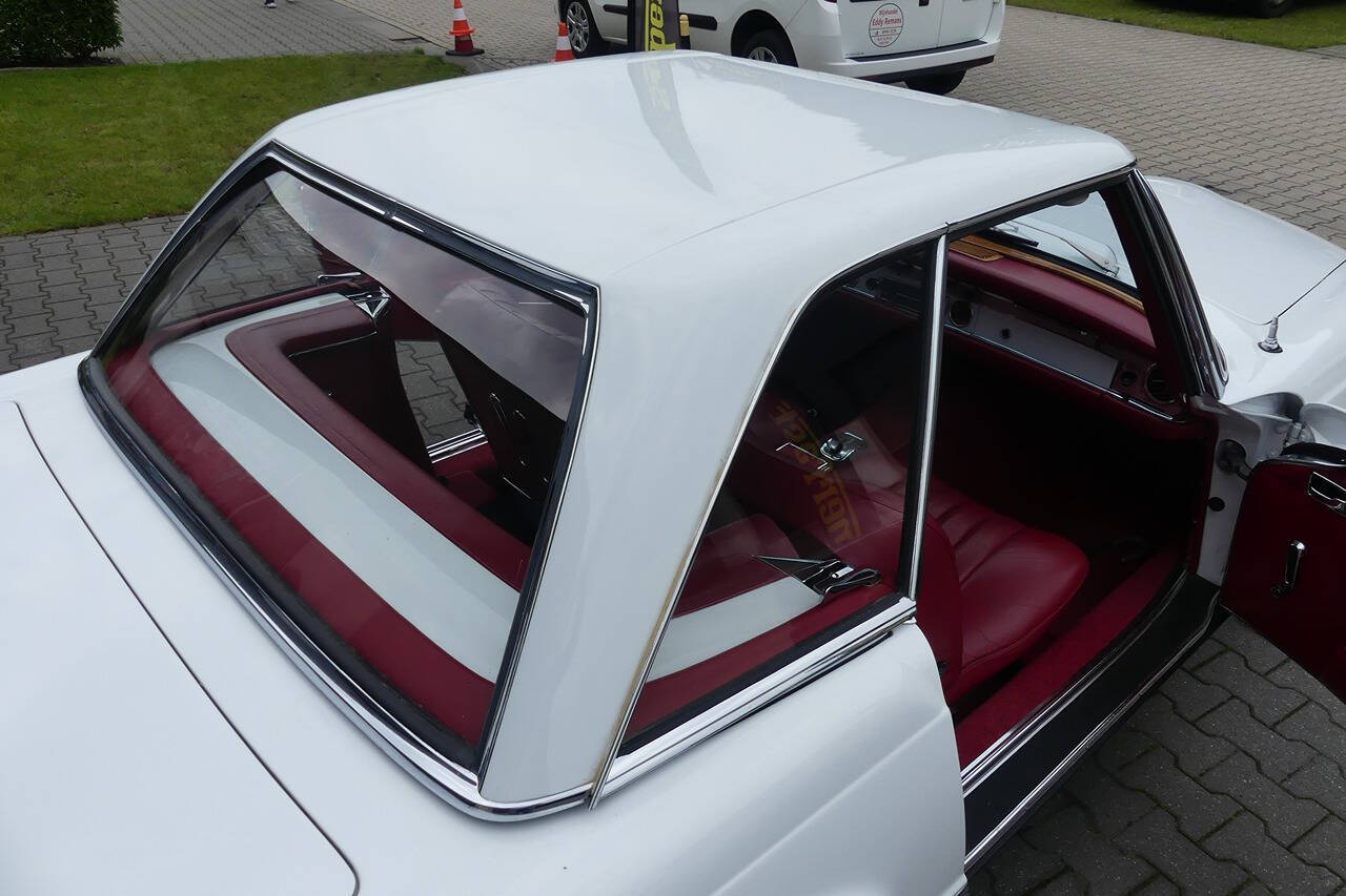 1968 Mercedes-Benz 280SL for sale at Flemingstoke in Costa Mesa, CA