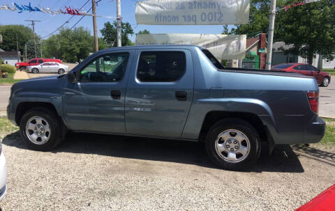 2006 Honda Ridgeline for sale at Antique Motors in Plymouth IN