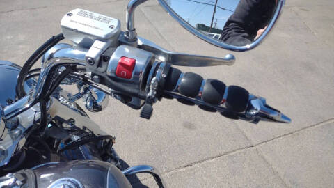 2006 Yamaha XVS11 V-Star 1100 Custom