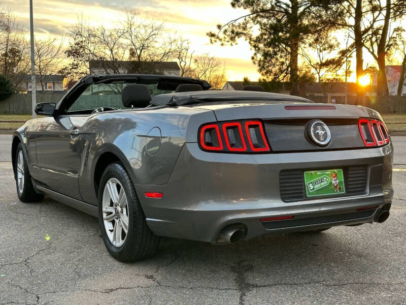 2014 Ford Mustang V6 Premium