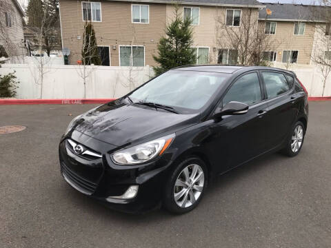 2013 Hyundai Accent for sale at Premier Auto LLC in Vancouver WA