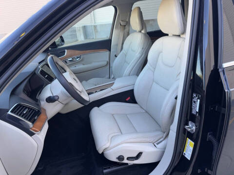 2018 Volvo XC90 T6 Inscription