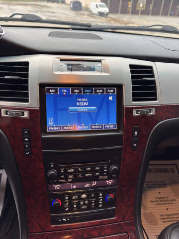2014 Cadillac Escalade ESV Luxury