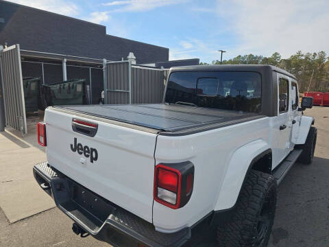 2022 Jeep Gladiator Sport