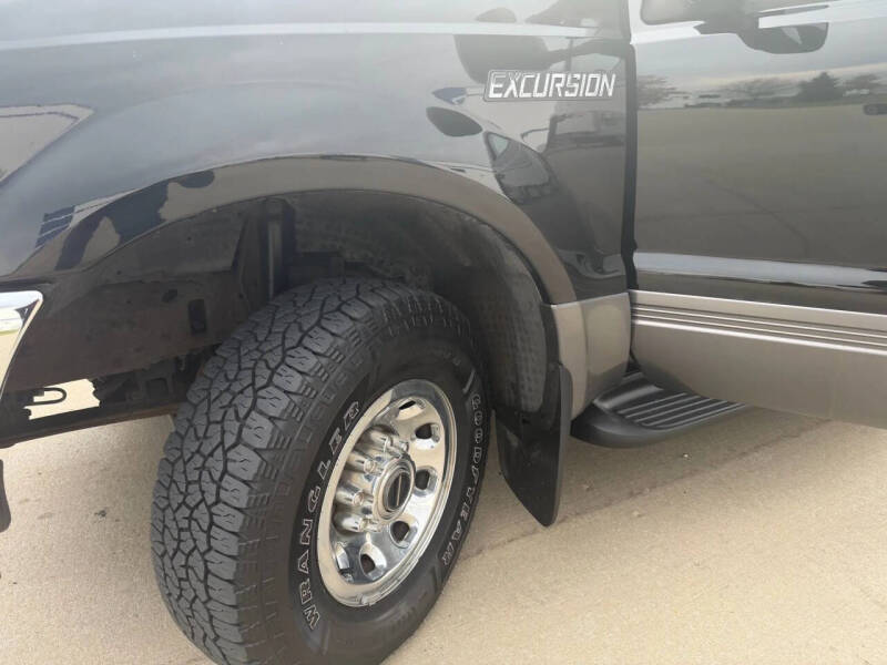 2003 Ford Excursion XLT