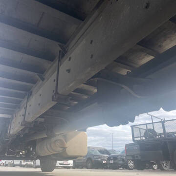 2007 Freightliner M2 106