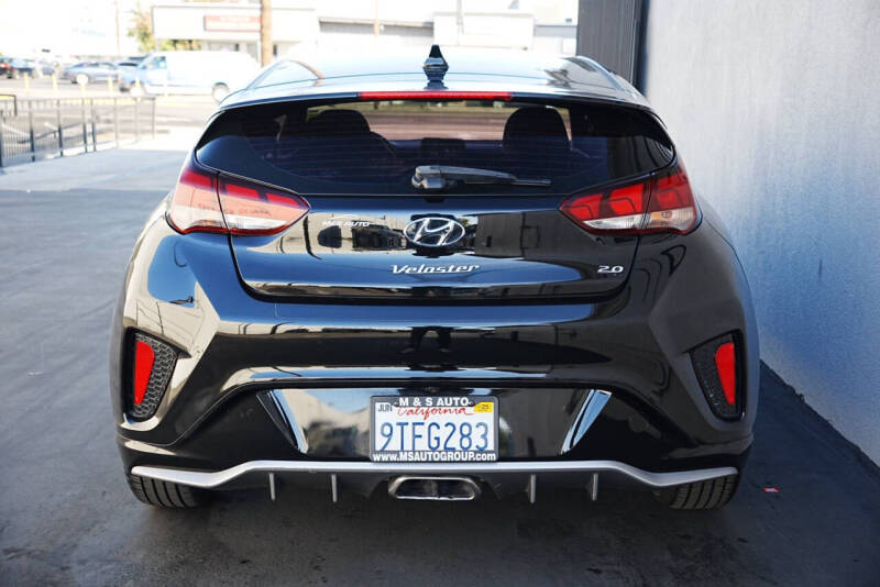 2020 Hyundai Veloster