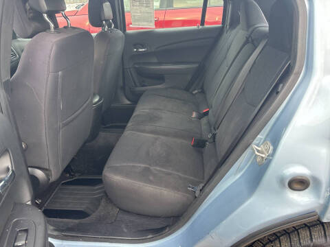 2013 Chrysler 200 Touring