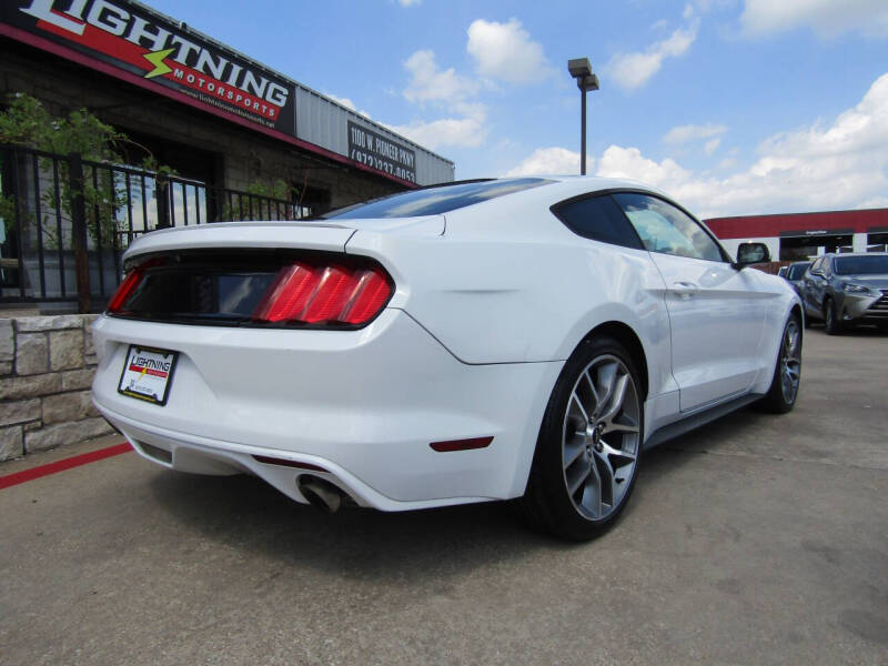 2015 Ford Mustang V6