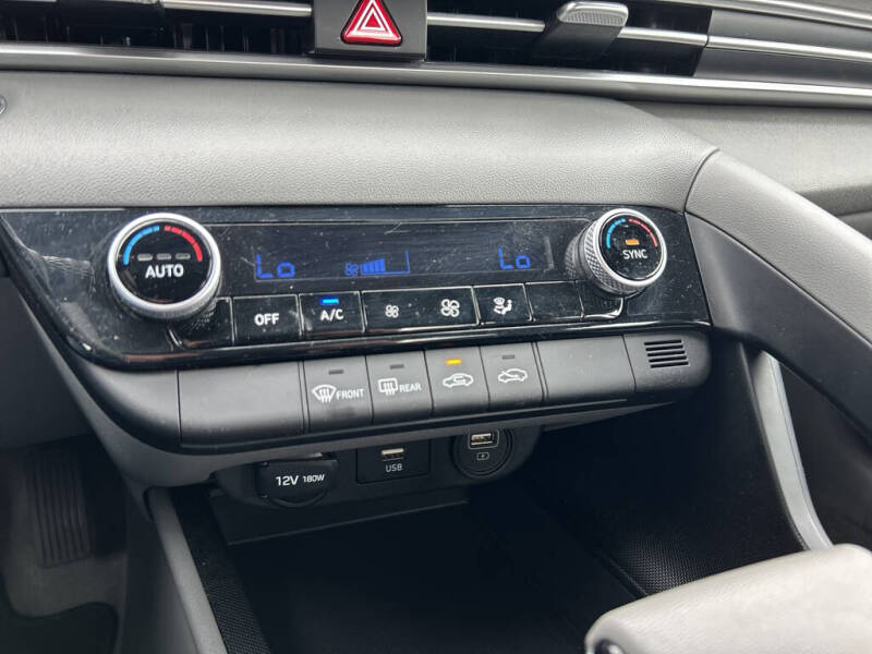 2023 Hyundai Elantra