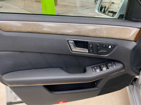 2010 Mercedes-Benz E-Class