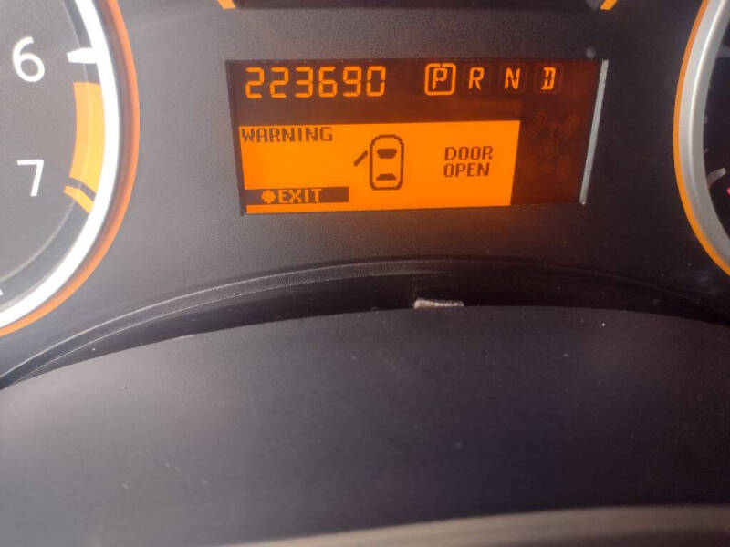 2010 Nissan Armada SE