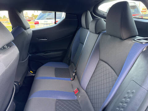 2021 Toyota C-HR XLE