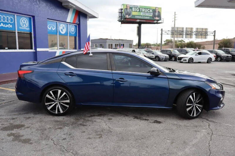 2020 Nissan Altima 2.5 SR