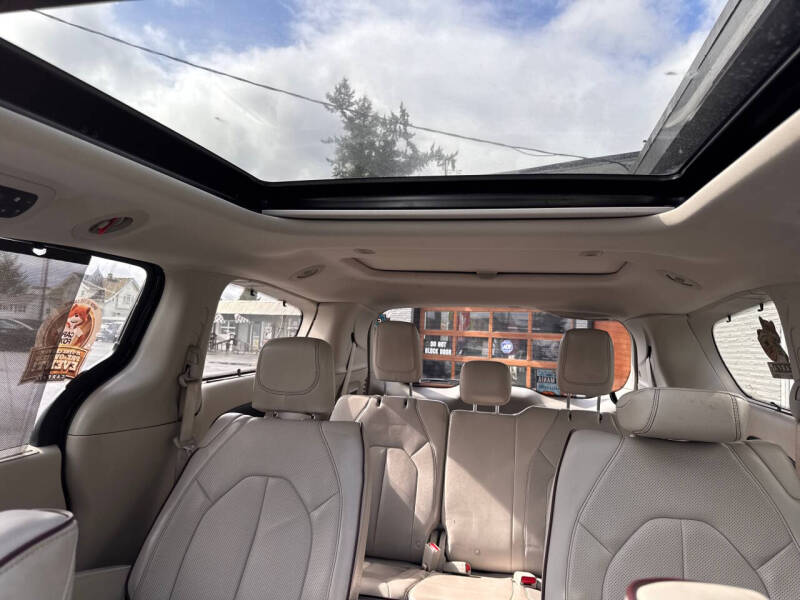 2017 Chrysler Pacifica Limited