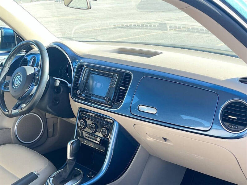 2019 Volkswagen Beetle 2.0T SE