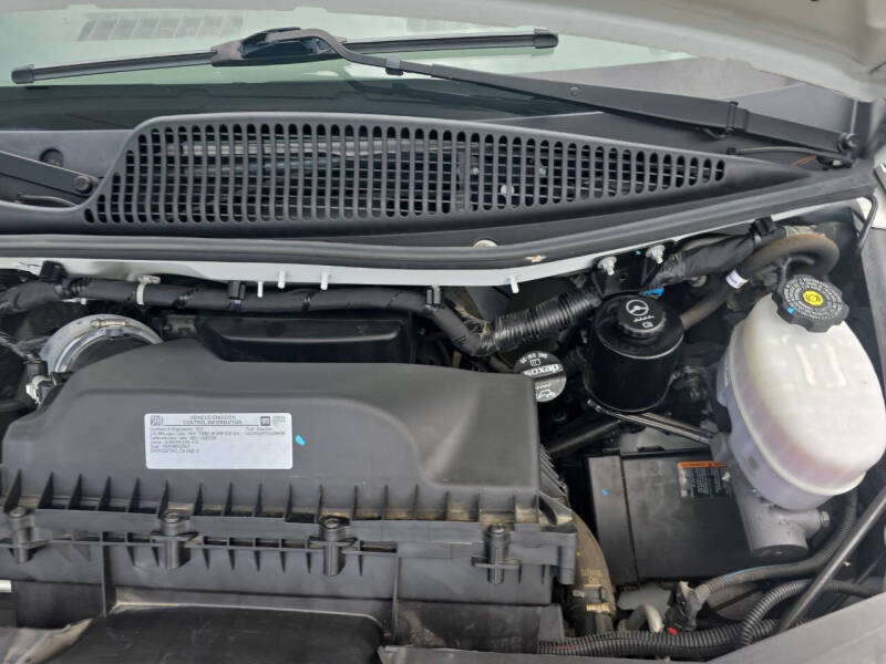 2022 Chevrolet Express 2500