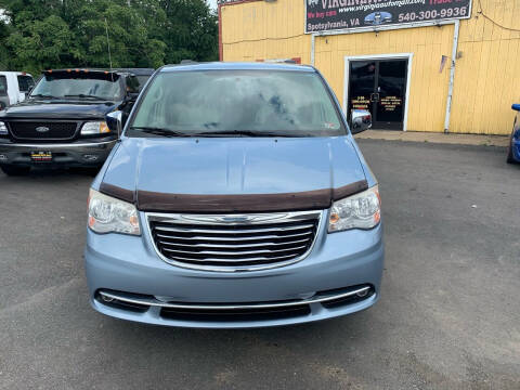 2013 Chrysler Town and Country for sale at Virginia Auto Mall in Woodford VA