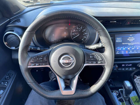 2024 Nissan Kicks SR