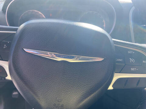 2016 Chrysler 300 Limited Anniversary