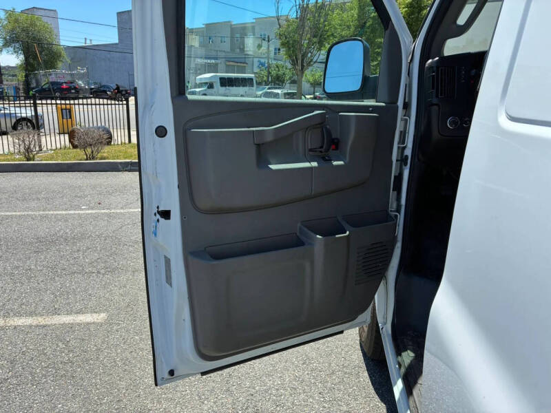 2017 Chevrolet Express 3500