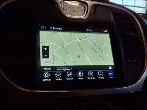 2018 Chrysler 300 Touring