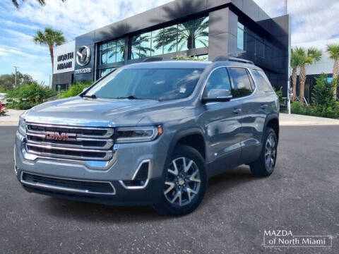 2023 GMC Acadia SLT