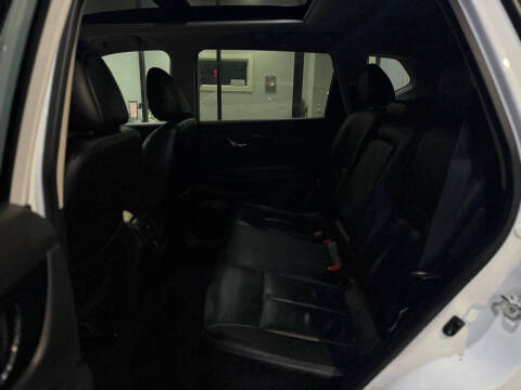 2017 Nissan Rogue Hybrid