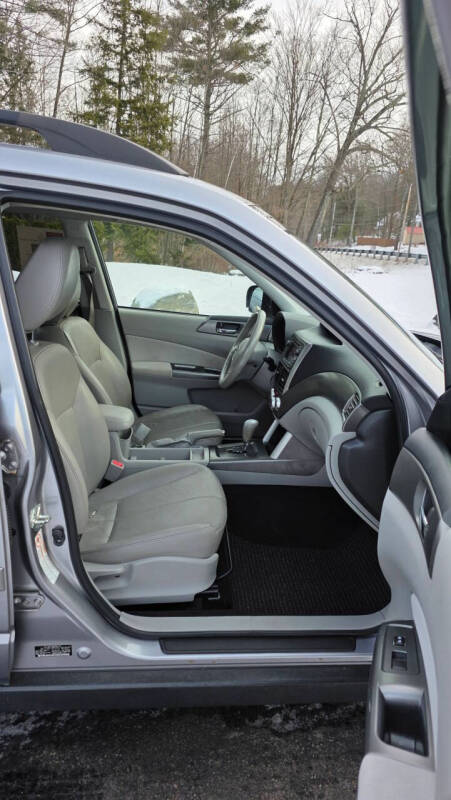 2011 Subaru Forester 2.5X Limited