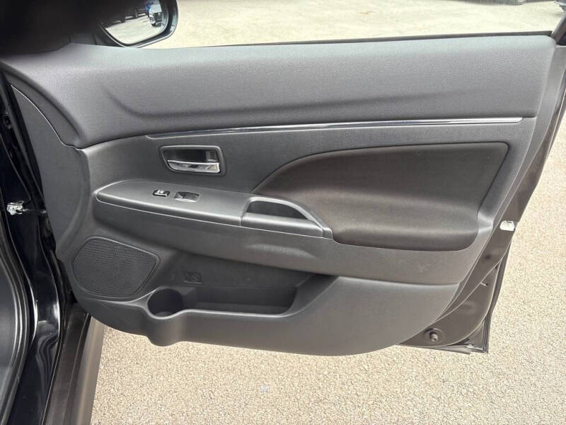 2022 Mitsubishi Outlander Sport ES