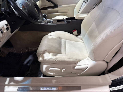 2010 Lexus IS 250C